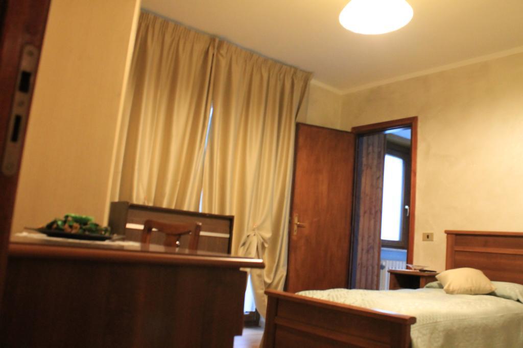 Alice Affittacamere Cesana Torinese Exterior foto
