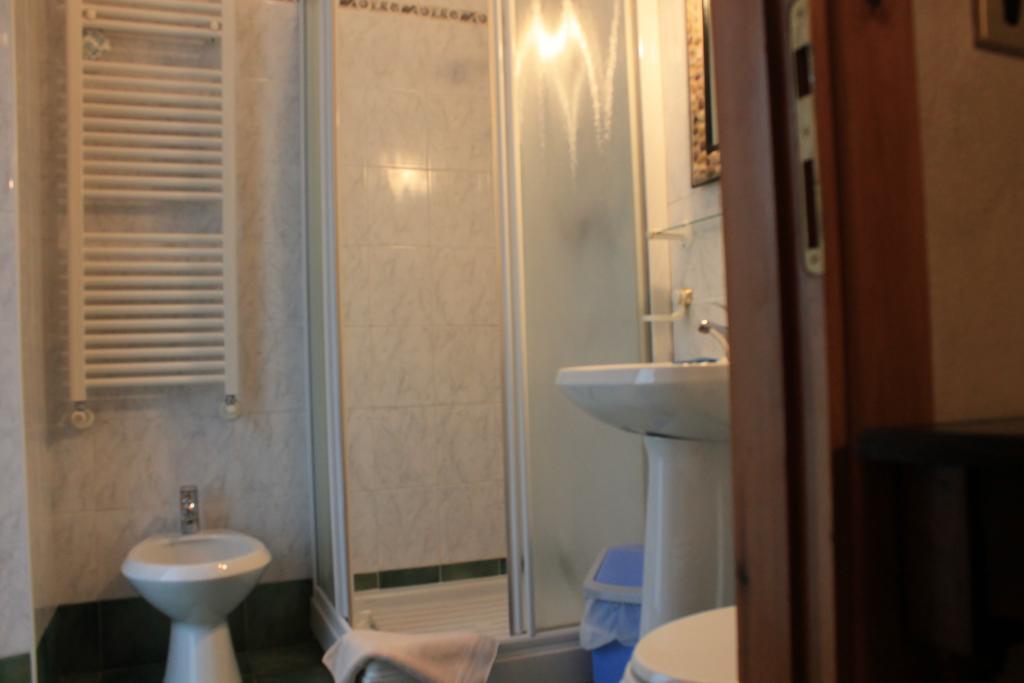 Alice Affittacamere Cesana Torinese Exterior foto